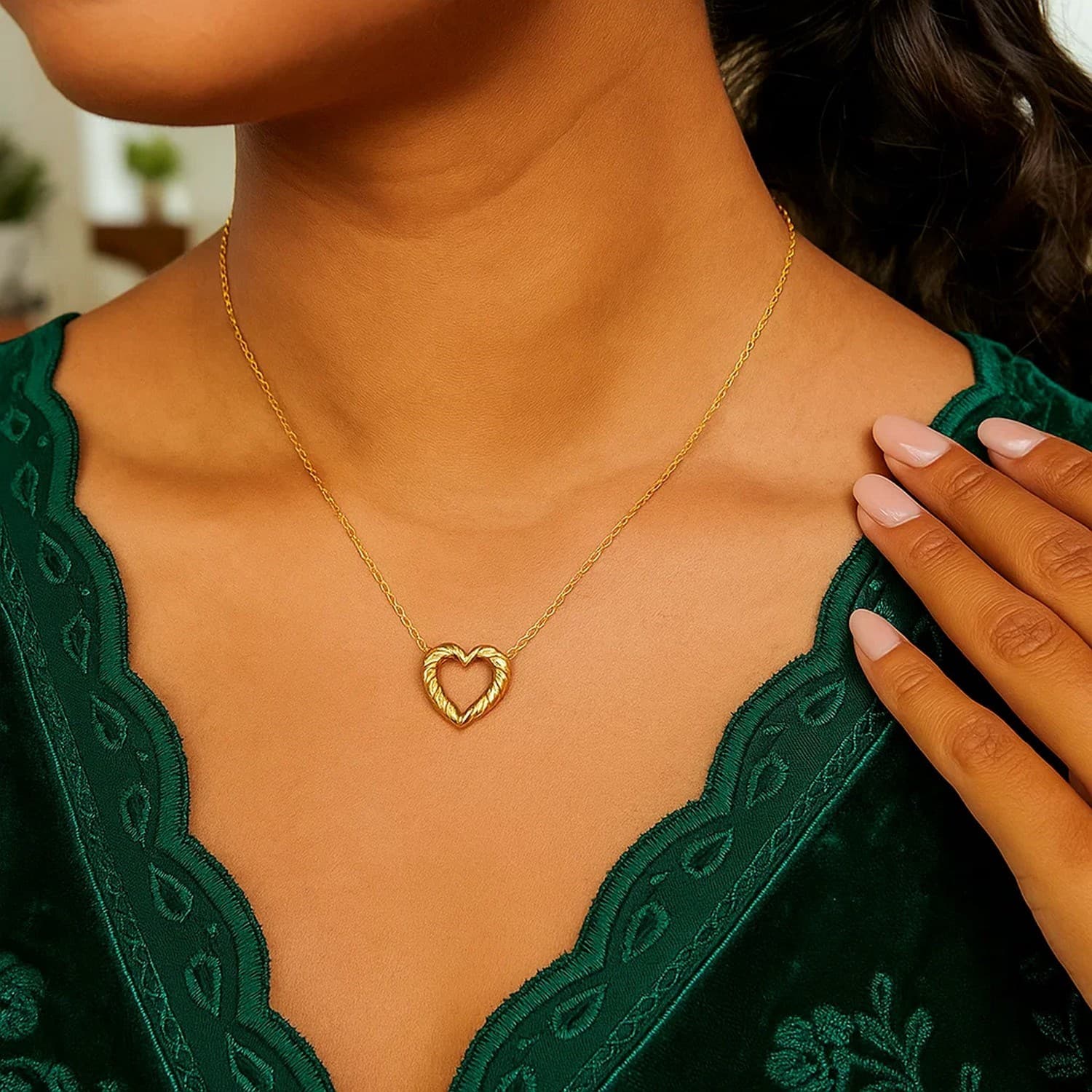 14K Yellow Gold Braided Open Heart Necklace view 4